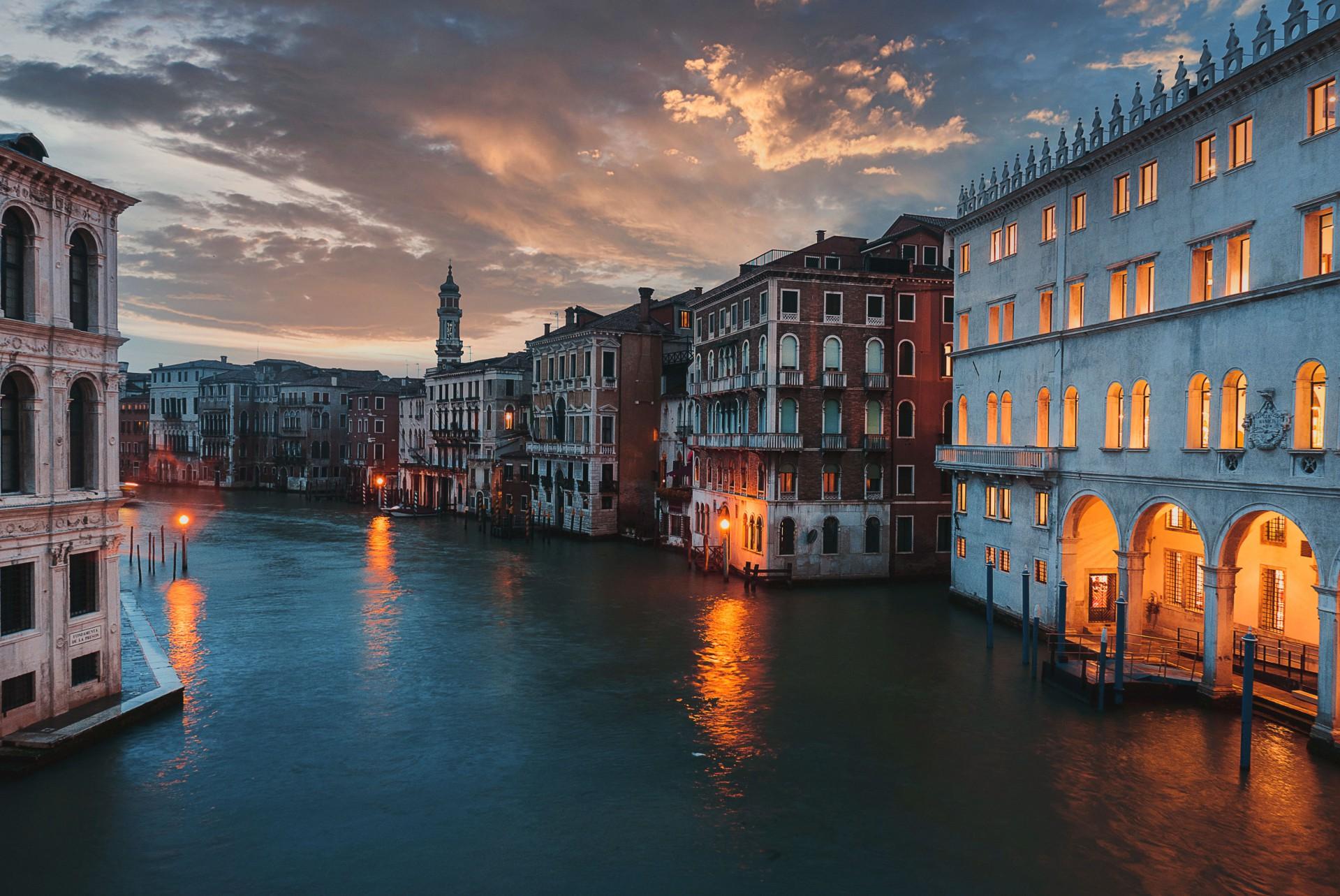 Canal Grande 02 Dove Siamo